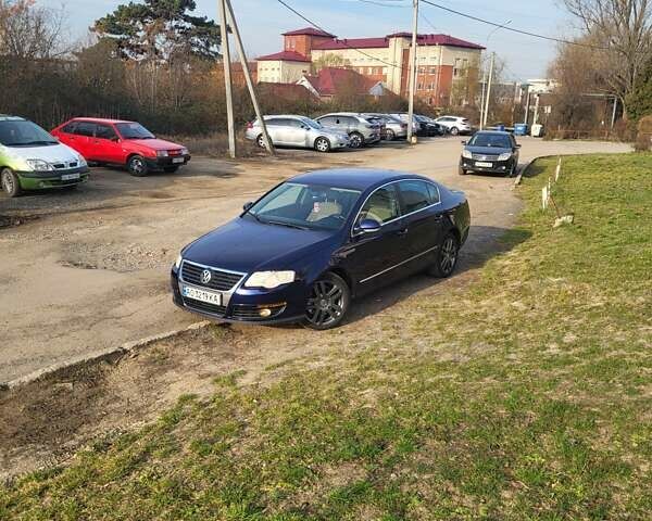 Синий Фольксваген Пассат, объемом двигателя 1.97 л и пробегом 350 тыс. км за 5500 $, фото 8 на Automoto.ua