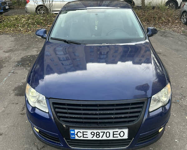 Синій Фольксваген Пассат, об'ємом двигуна 2 л та пробігом 230 тис. км за 5300 $, фото 2 на Automoto.ua