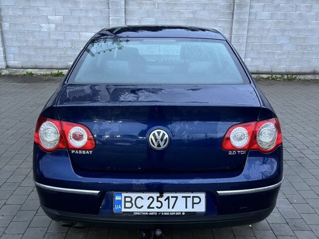 Синий Фольксваген Пассат, объемом двигателя 2 л и пробегом 434 тыс. км за 5800 $, фото 5 на Automoto.ua