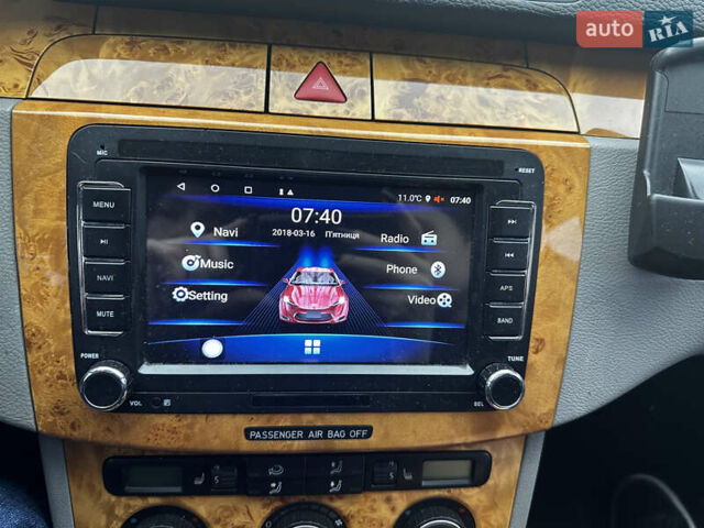 Синий Фольксваген Пассат, объемом двигателя 1.98 л и пробегом 235 тыс. км за 5300 $, фото 22 на Automoto.ua