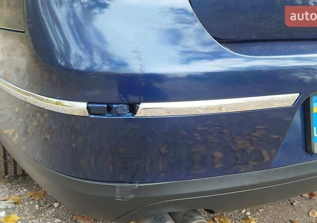 Синій Фольксваген Пассат, об'ємом двигуна 1.6 л та пробігом 265 тис. км за 5700 $, фото 7 на Automoto.ua