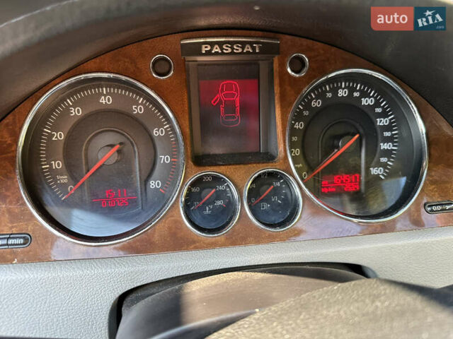 Фольксваген Пассат 2005 в Черновцах на Automoto.ua Синий Фольксваген Пассат, объемом двигателя 1.98 л и пробегом 175 тыс. км за 6950 $, фото 11 на Automoto.ua