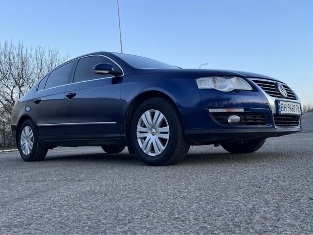 Синій Фольксваген Пассат, об'ємом двигуна 2 л та пробігом 263 тис. км за 4900 $, фото 6 на Automoto.ua