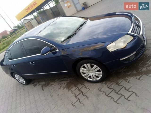 Синий Фольксваген Пассат, объемом двигателя 2 л и пробегом 400 тыс. км за 5260 $, фото 2 на Automoto.ua