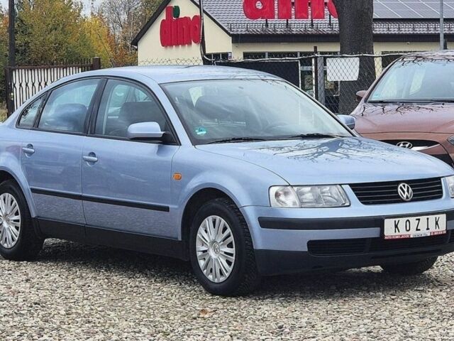 Синій Фольксваген Пассат, об'ємом двигуна 1.9 л та пробігом 240 тис. км за 1400 $, фото 4 на Automoto.ua