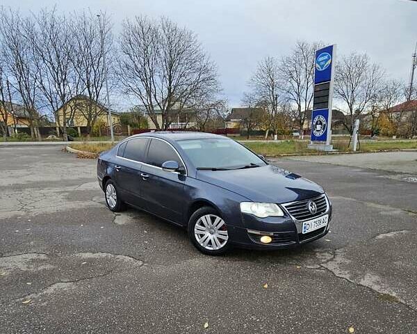 Синій Фольксваген Пассат, об'ємом двигуна 2 л та пробігом 260 тис. км за 4650 $, фото 12 на Automoto.ua