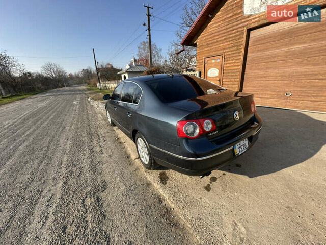 Фольксваген Пассат 2005 в Черновцах на Automoto.ua Синий Фольксваген Пассат, объемом двигателя 1.98 л и пробегом 175 тыс. км за 6950 $, фото 23 на Automoto.ua