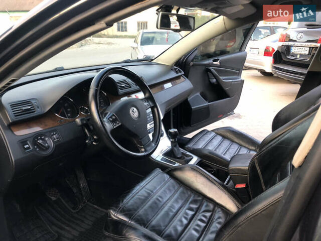 Синий Фольксваген Пассат, объемом двигателя 2 л и пробегом 280 тыс. км за 4100 $, фото 31 на Automoto.ua