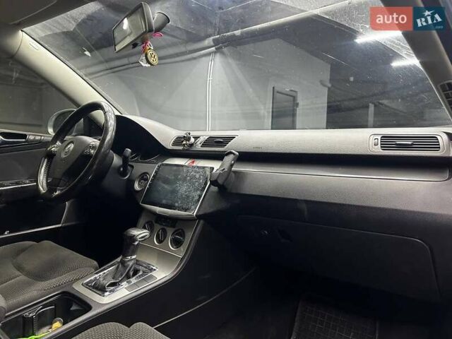 Синий Фольксваген Пассат, объемом двигателя 1.98 л и пробегом 230 тыс. км за 6700 $, фото 16 на Automoto.ua