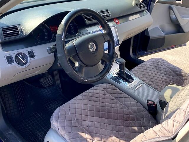 Синий Фольксваген Пассат, объемом двигателя 2 л и пробегом 177 тыс. км за 5600 $, фото 4 на Automoto.ua