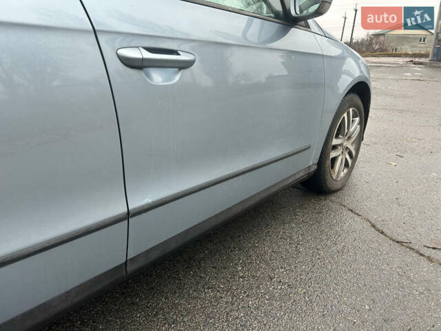 Синий Фольксваген Пассат, объемом двигателя 1.9 л и пробегом 350 тыс. км за 5300 $, фото 16 на Automoto.ua