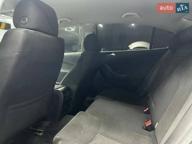 Синий Фольксваген Пассат, объемом двигателя 1.98 л и пробегом 230 тыс. км за 6700 $, фото 9 на Automoto.ua