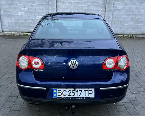 Синий Фольксваген Пассат, объемом двигателя 1.97 л и пробегом 434 тыс. км за 5800 $, фото 3 на Automoto.ua