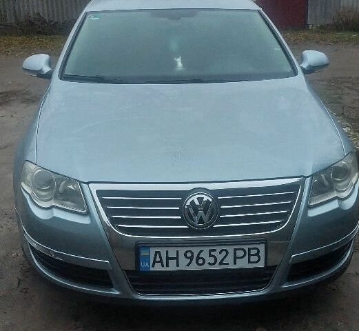 Синий Фольксваген Пассат, объемом двигателя 1.6 л и пробегом 218 тыс. км за 5951 $, фото 3 на Automoto.ua