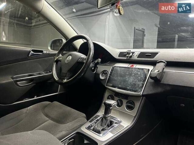 Синий Фольксваген Пассат, объемом двигателя 1.98 л и пробегом 230 тыс. км за 6700 $, фото 17 на Automoto.ua