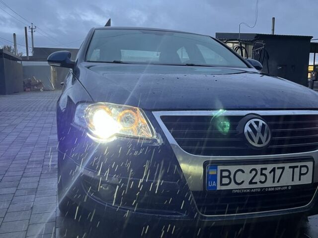 Синий Фольксваген Пассат, объемом двигателя 2 л и пробегом 434 тыс. км за 5800 $, фото 2 на Automoto.ua