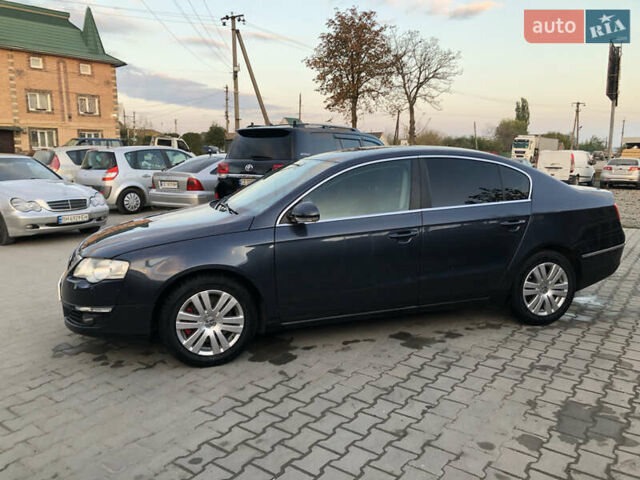 Синий Фольксваген Пассат, объемом двигателя 2 л и пробегом 280 тыс. км за 4100 $, фото 21 на Automoto.ua