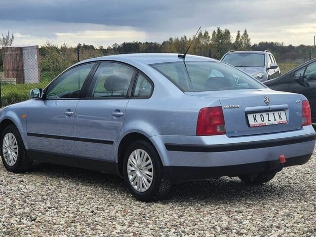 Синій Фольксваген Пассат, об'ємом двигуна 1.9 л та пробігом 240 тис. км за 1400 $, фото 5 на Automoto.ua