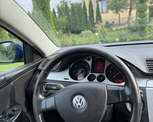 Синій Фольксваген Пассат, об'ємом двигуна 1.97 л та пробігом 340 тис. км за 5650 $, фото 16 на Automoto.ua