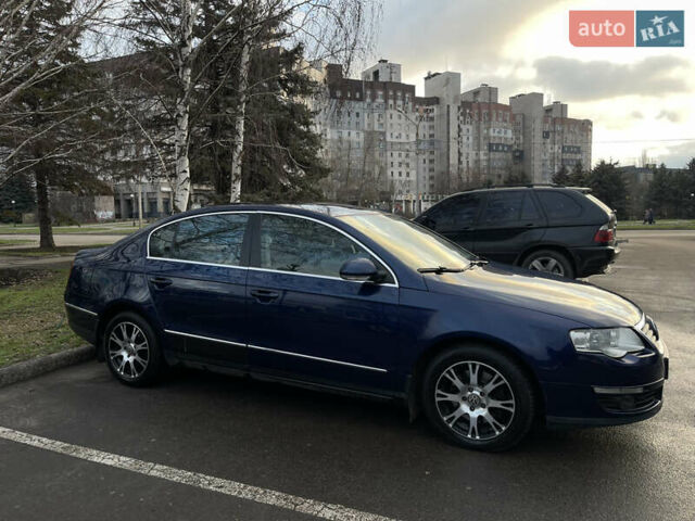 Синий Фольксваген Пассат, объемом двигателя 1.97 л и пробегом 238 тыс. км за 6800 $, фото 6 на Automoto.ua