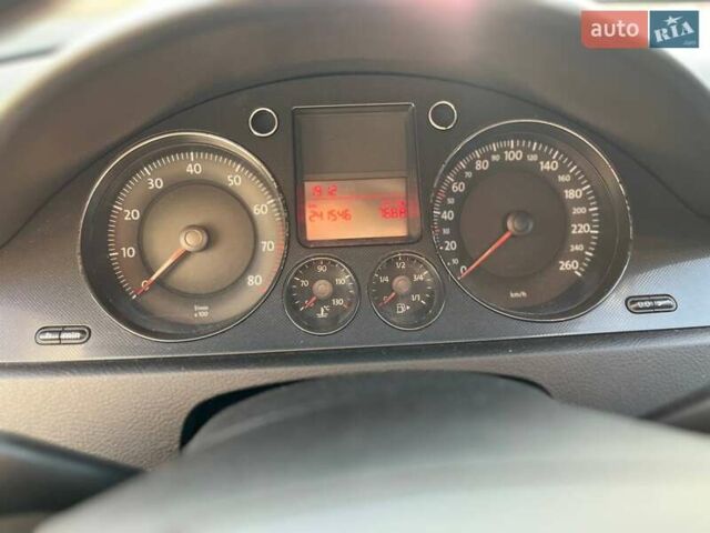 Синий Фольксваген Пассат, объемом двигателя 1.98 л и пробегом 241 тыс. км за 5000 $, фото 1 на Automoto.ua