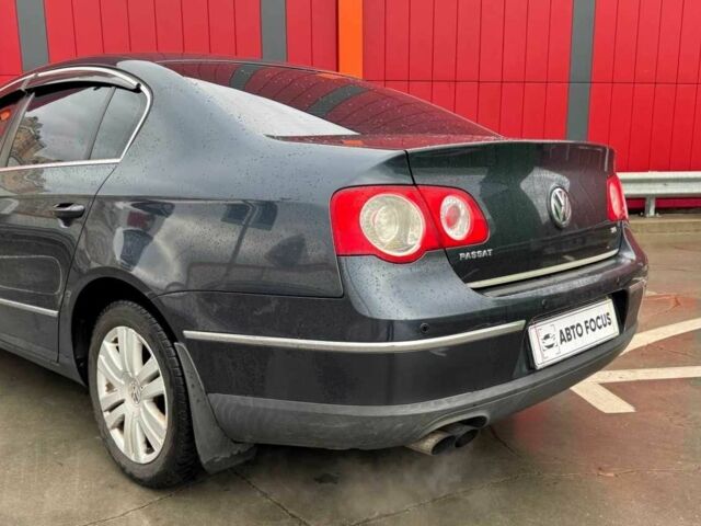 Синий Фольксваген Пассат, объемом двигателя 2 л и пробегом 325 тыс. км за 6990 $, фото 5 на Automoto.ua
