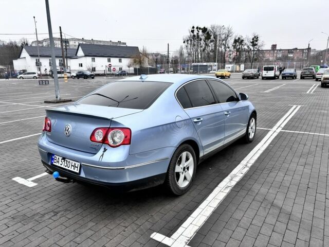 Синій Фольксваген Пассат, об'ємом двигуна 2 л та пробігом 300 тис. км за 6000 $, фото 4 на Automoto.ua