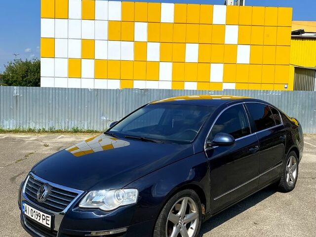 Синій Фольксваген Пассат, об'ємом двигуна 2 л та пробігом 228 тис. км за 4500 $, фото 2 на Automoto.ua