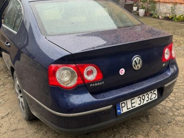Синій Фольксваген Пассат, об'ємом двигуна 2 л та пробігом 280 тис. км за 2150 $, фото 3 на Automoto.ua