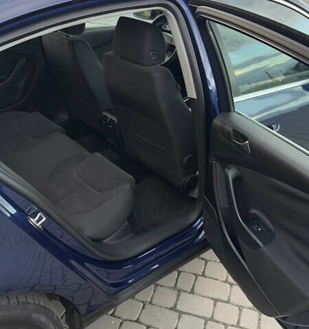 Синий Фольксваген Пассат, объемом двигателя 1.6 л и пробегом 283 тыс. км за 6900 $, фото 36 на Automoto.ua