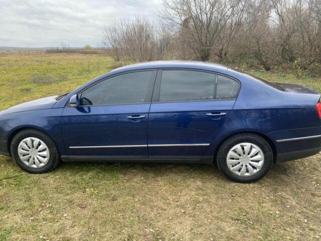 Синій Фольксваген Пассат, об'ємом двигуна 2 л та пробігом 300 тис. км за 4500 $, фото 7 на Automoto.ua