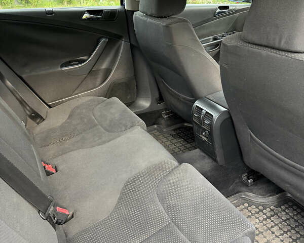 Синій Фольксваген Пассат, об'ємом двигуна 1.97 л та пробігом 340 тис. км за 5650 $, фото 3 на Automoto.ua