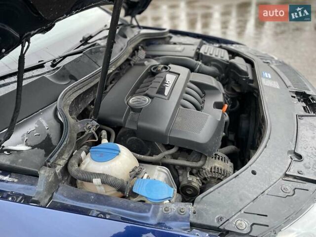 Синій Фольксваген Пассат, об'ємом двигуна 1.6 л та пробігом 183 тис. км за 6300 $, фото 13 на Automoto.ua