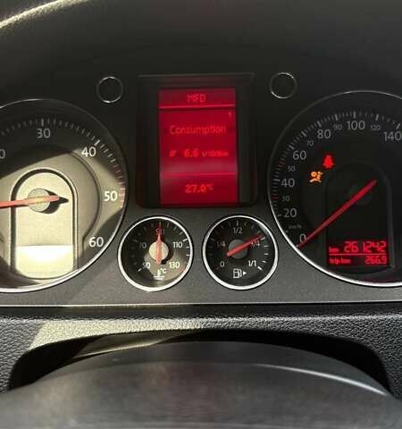 Синий Фольксваген Пассат, объемом двигателя 1.97 л и пробегом 261 тыс. км за 7500 $, фото 27 на Automoto.ua