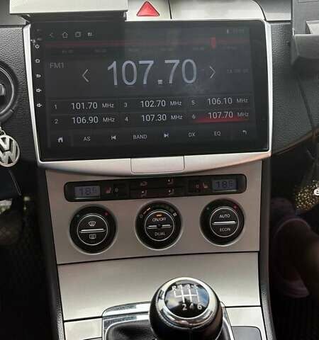 Синий Фольксваген Пассат, объемом двигателя 1.97 л и пробегом 261 тыс. км за 7500 $, фото 31 на Automoto.ua