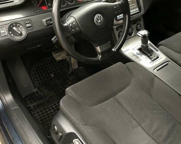 Синий Фольксваген Пассат, объемом двигателя 2 л и пробегом 347 тыс. км за 5800 $, фото 18 на Automoto.ua