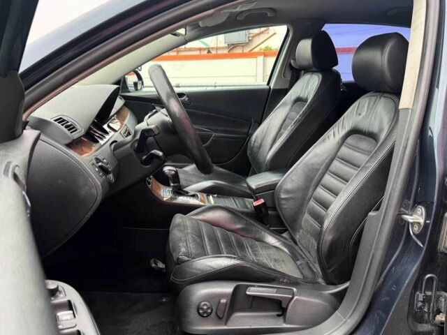 Синий Фольксваген Пассат, объемом двигателя 2 л и пробегом 325 тыс. км за 6990 $, фото 8 на Automoto.ua