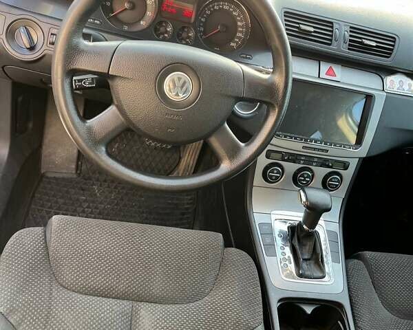 Синий Фольксваген Пассат, объемом двигателя 1.98 л и пробегом 241 тыс. км за 5000 $, фото 2 на Automoto.ua