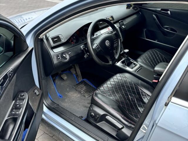 Синій Фольксваген Пассат, об'ємом двигуна 2 л та пробігом 300 тис. км за 6000 $, фото 5 на Automoto.ua