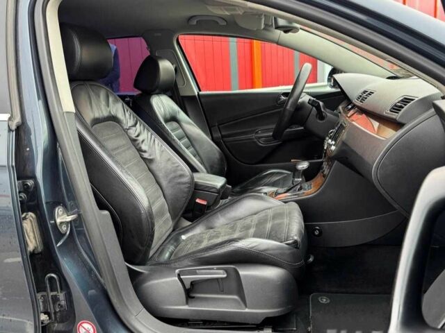 Синий Фольксваген Пассат, объемом двигателя 2 л и пробегом 325 тыс. км за 6990 $, фото 11 на Automoto.ua