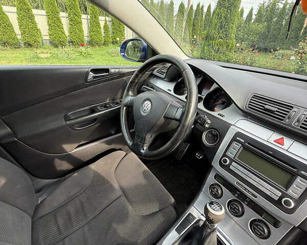 Синій Фольксваген Пассат, об'ємом двигуна 1.97 л та пробігом 340 тис. км за 5650 $, фото 21 на Automoto.ua