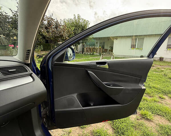 Синій Фольксваген Пассат, об'ємом двигуна 1.97 л та пробігом 340 тис. км за 5650 $, фото 22 на Automoto.ua