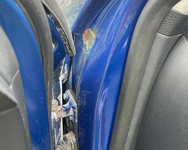 Синій Фольксваген Пассат, об'ємом двигуна 1.97 л та пробігом 340 тис. км за 5650 $, фото 23 на Automoto.ua