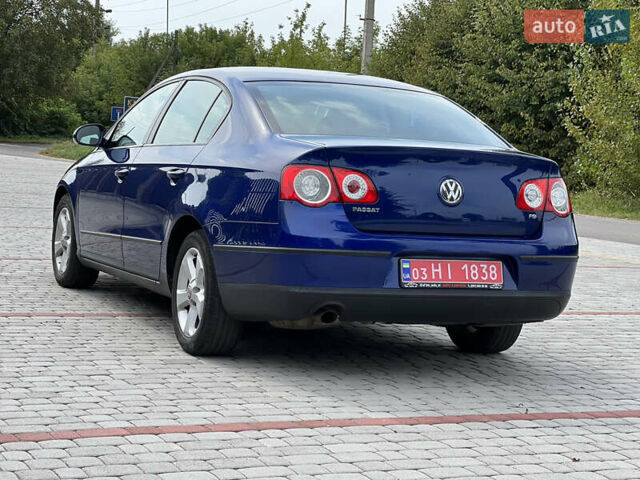 Синій Фольксваген Пассат, об'ємом двигуна 1.6 л та пробігом 252 тис. км за 5600 $, фото 8 на Automoto.ua