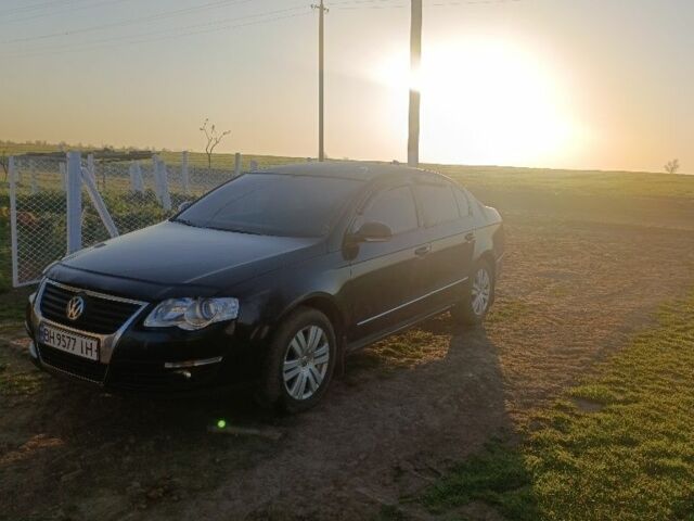 Синий Фольксваген Пассат, объемом двигателя 2 л и пробегом 255 тыс. км за 5000 $, фото 1 на Automoto.ua