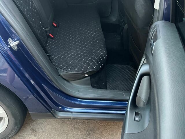 Синій Фольксваген Пассат, об'ємом двигуна 2 л та пробігом 230 тис. км за 7200 $, фото 12 на Automoto.ua