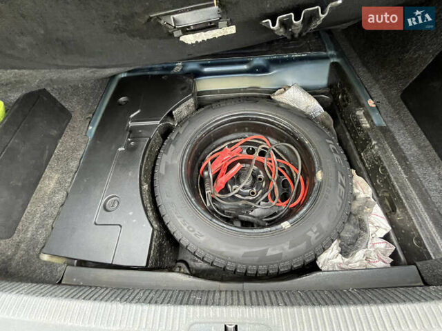 Синій Фольксваген Пассат, об'ємом двигуна 1.98 л та пробігом 320 тис. км за 5000 $, фото 54 на Automoto.ua