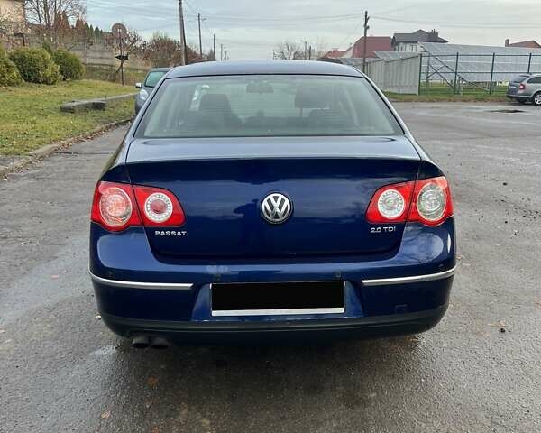 Синій Фольксваген Пассат, об'ємом двигуна 1.97 л та пробігом 300 тис. км за 2599 $, фото 12 на Automoto.ua
