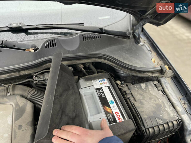 Синий Фольксваген Пассат, объемом двигателя 2 л и пробегом 287 тыс. км за 6850 $, фото 36 на Automoto.ua