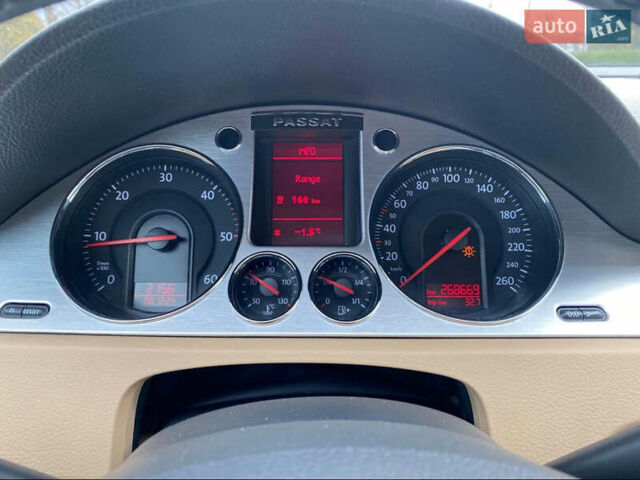 Синій Фольксваген Пассат, об'ємом двигуна 1.97 л та пробігом 270 тис. км за 7200 $, фото 25 на Automoto.ua
